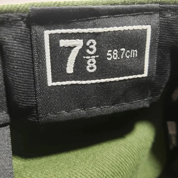 New York Yankees New Era 59Fifty Army Green 7 3/8  Fitted Hat - Picture 8 of 8